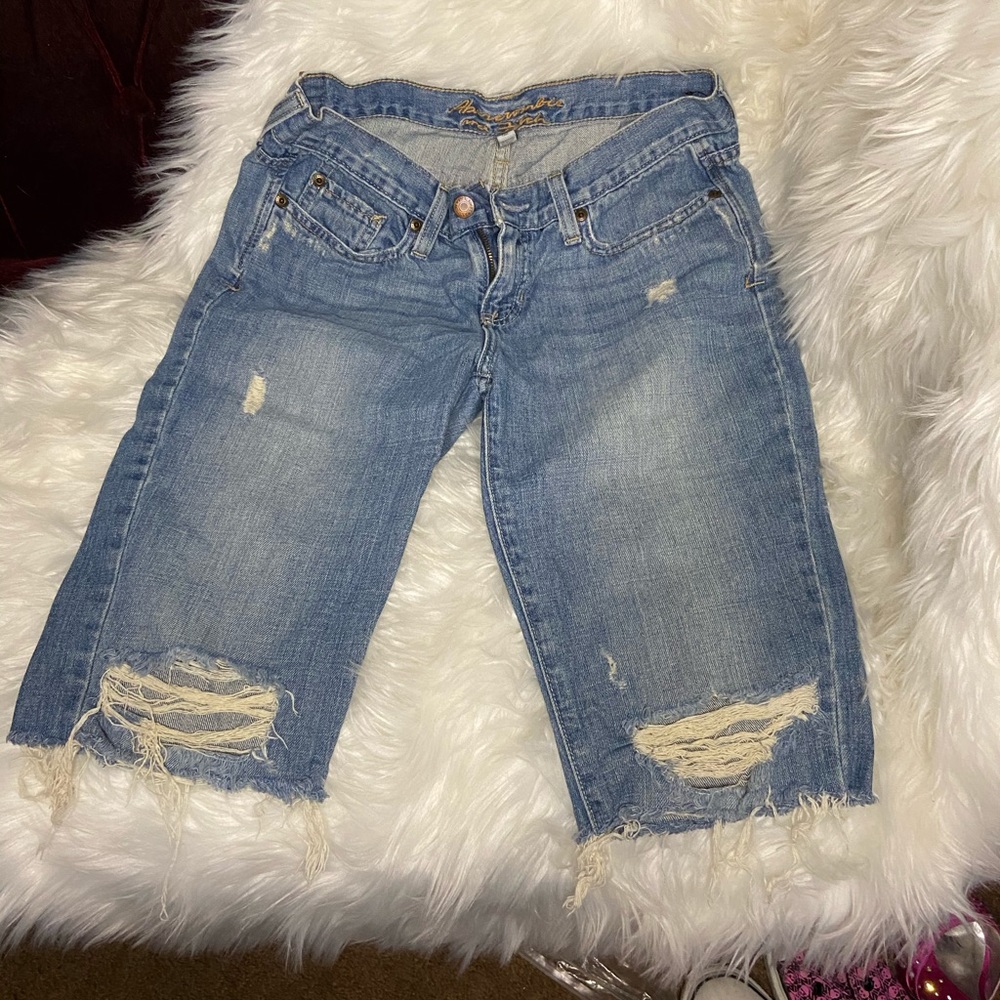 Abercrombie & Fitch Cut Off Shorts 4